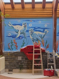 {"de": "Wandgemälde im Kinderbecken, 2025", "en": "Mural in the children's pool, 2025", "uk": "Настінний розпис у дитячому басейні, 2025"}