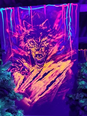{"de": "Fluoreszierende Wandmalerei im Laser-Unterhaltungsraum", "en": "Fluorescent wall painting in the laser entertainment room", "uk": "Настінний розпис люмінісцентними фарбами у кімнаті для лазерних розваг"}